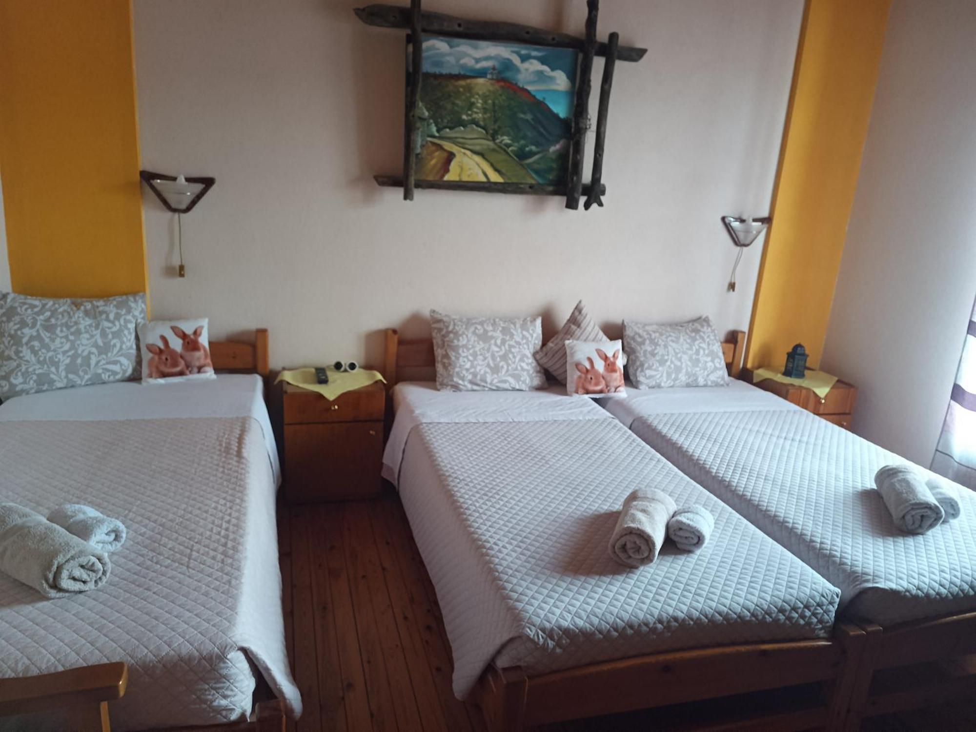 Отель Agios Achillios Экстерьер фото