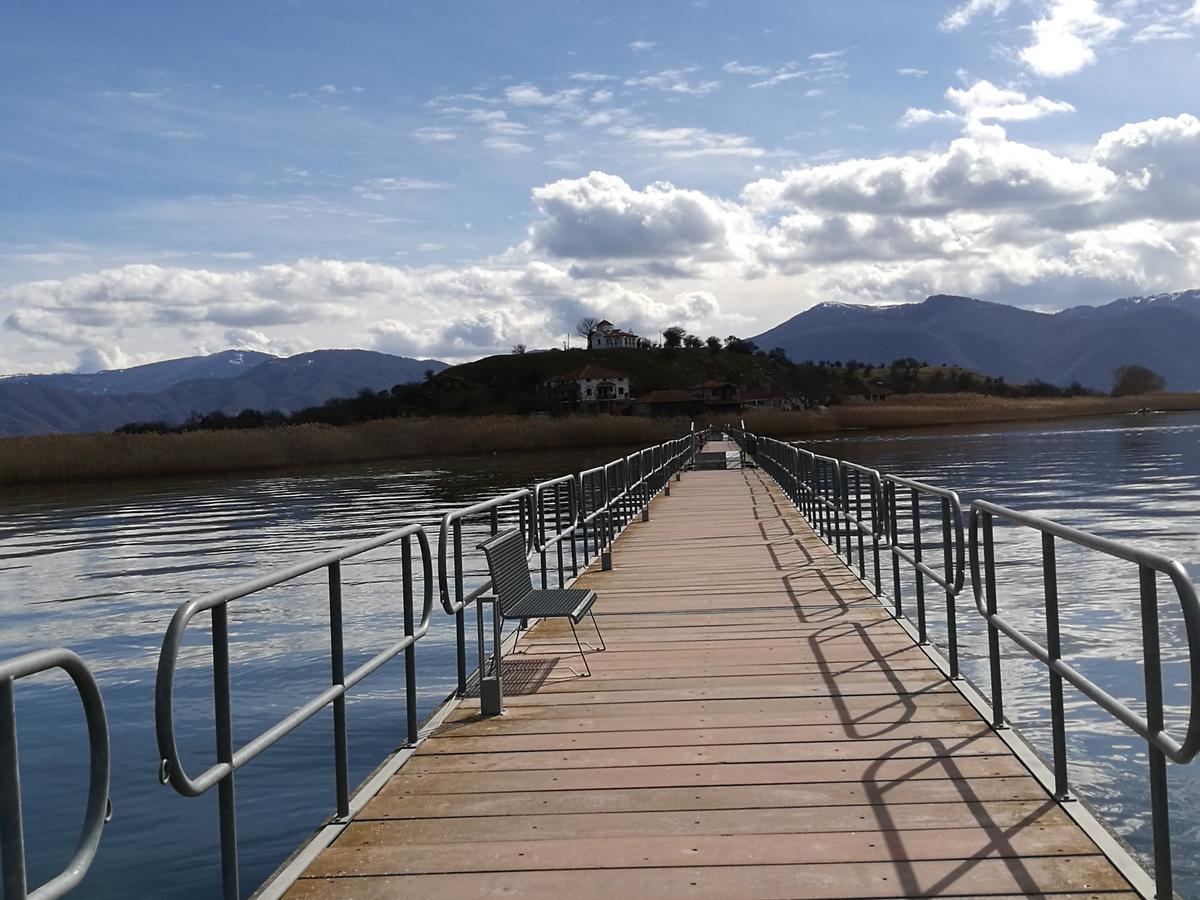 Отель Agios Achillios Экстерьер фото